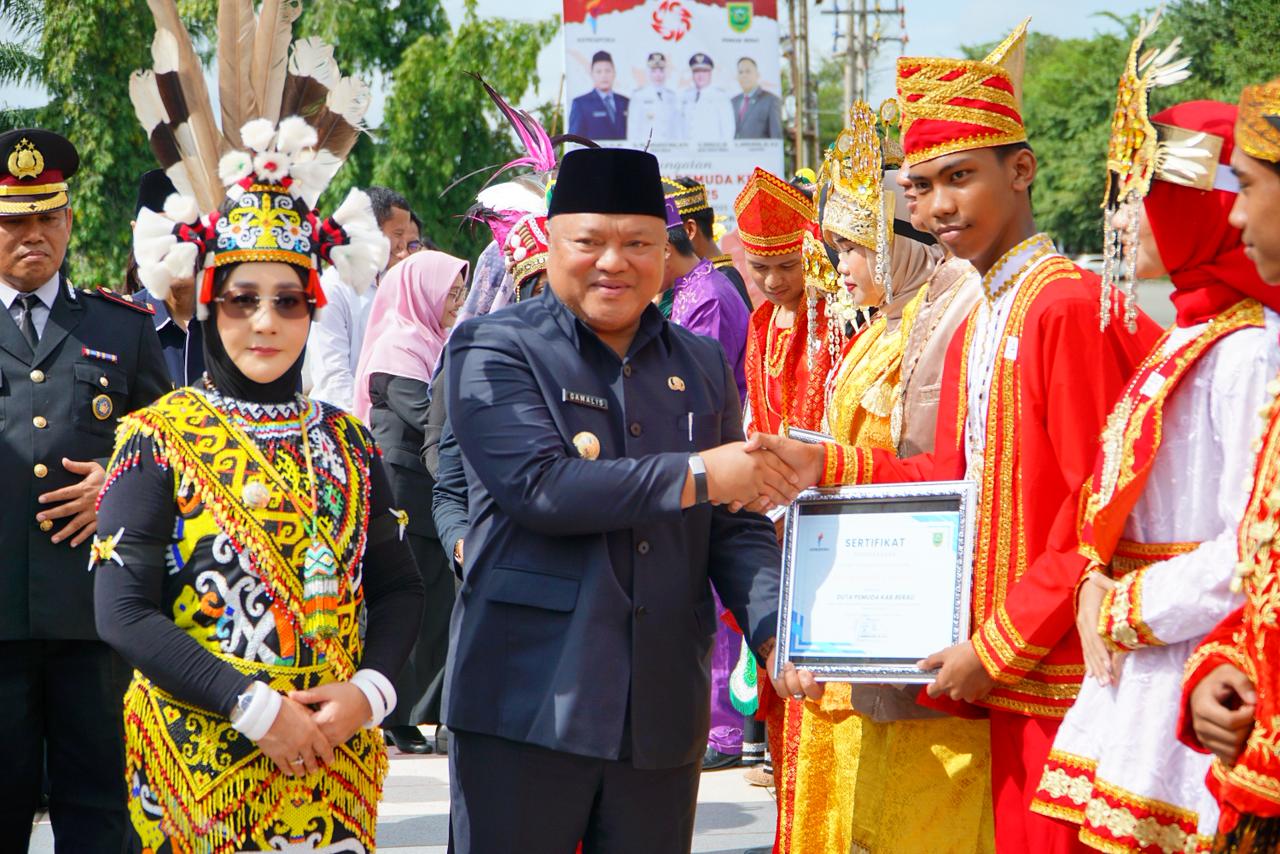 Bupati Sri Juniarsih Mas Pimpin Upacara Hari Sumpah Pemuda ke-97: “Pemuda Bukan Pelengkap Sejarah, Tapi Penentu Sejarah Berikutnya”